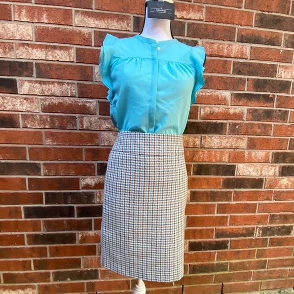 The Limited Houndstooth Pencil Skirt - Picture 3 of 13